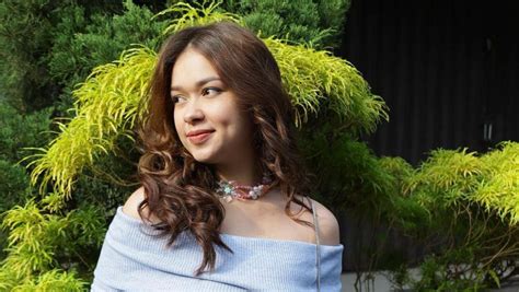 bokep rebbeca|Artis Indo Rebecca Klopper Viral